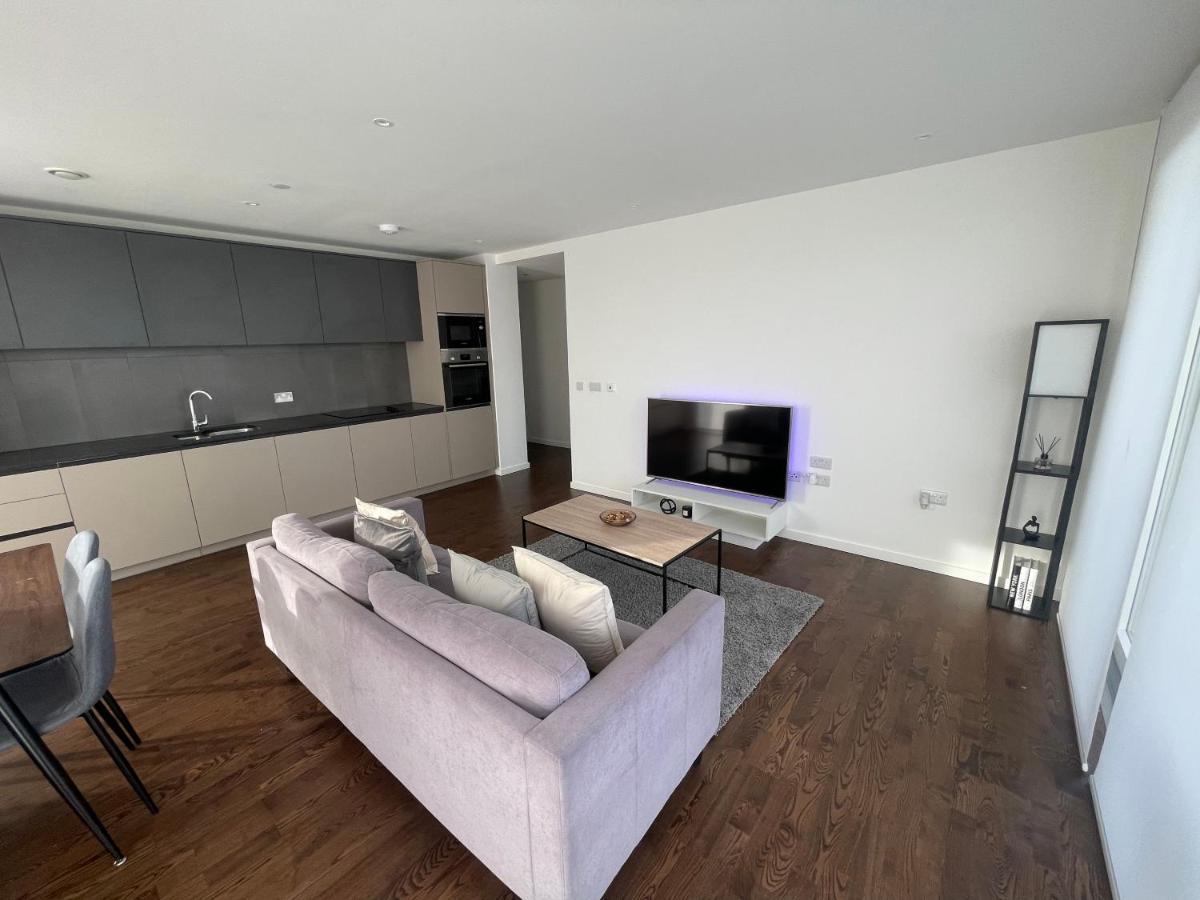 Immaculate 2Bed Apartment In London- City Views Exterior foto