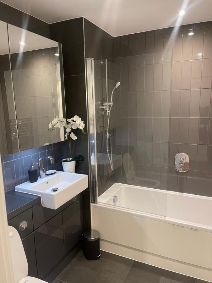 Immaculate 2Bed Apartment In London- City Views Exterior foto