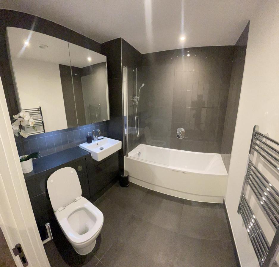 Immaculate 2Bed Apartment In London- City Views Exterior foto